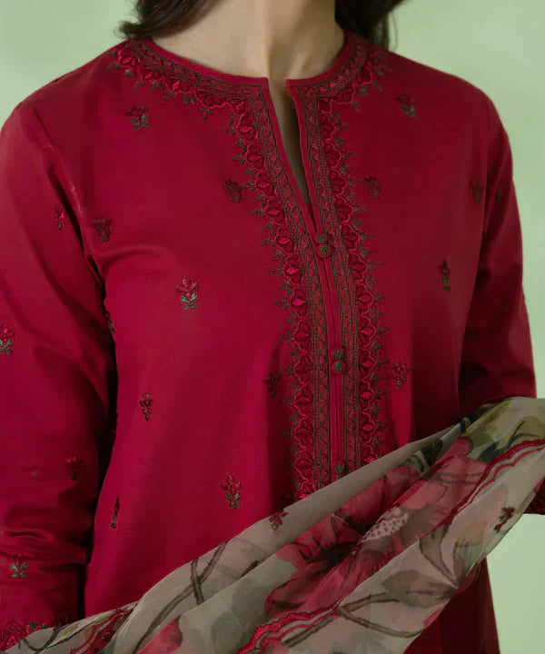 Sapphire 3PC Lawn Embroidered Shirt With Organza Printed Dupatta-1052