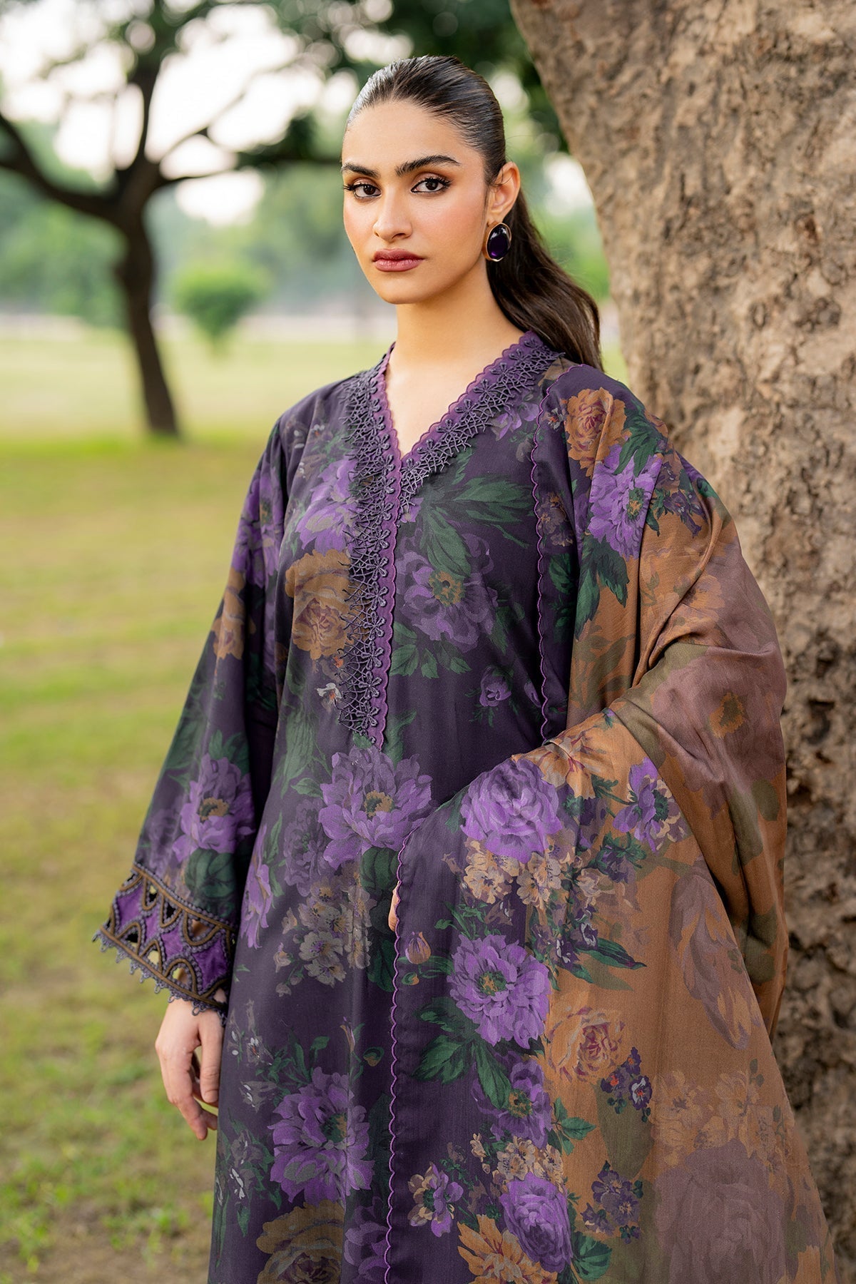 BAROQUE 3PC KARANDI PRINTED SHIRT WITH KARANDI PRINTED DUAPTTA AND TROUSER-830