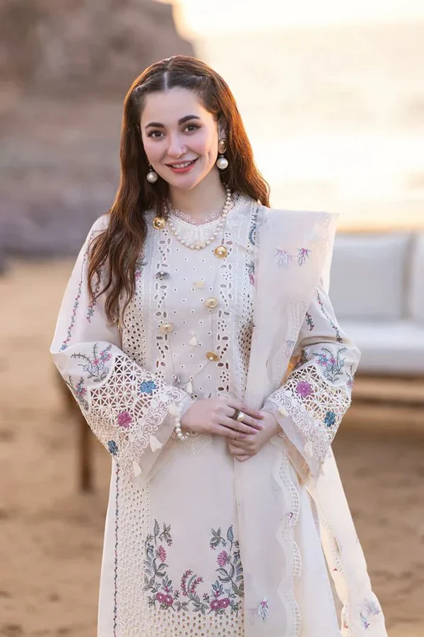 QALAMKAR 3PC Lawn Embroidered Shirt With Organza Embroidered Dupatta- 1050