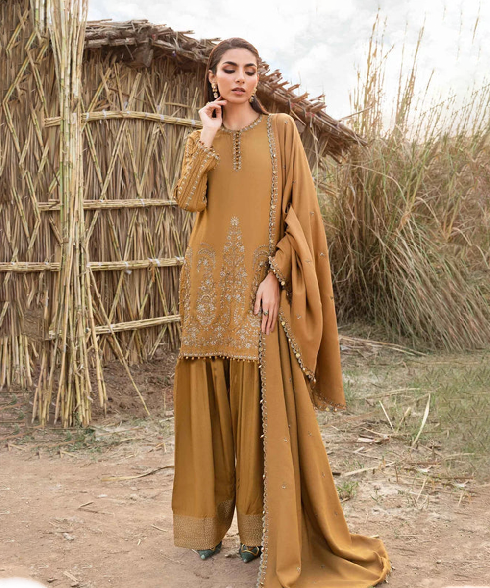 MARIA B LAWN 3PC EMBROIDERED WITH EMBROIDERED DUPATTA-1076