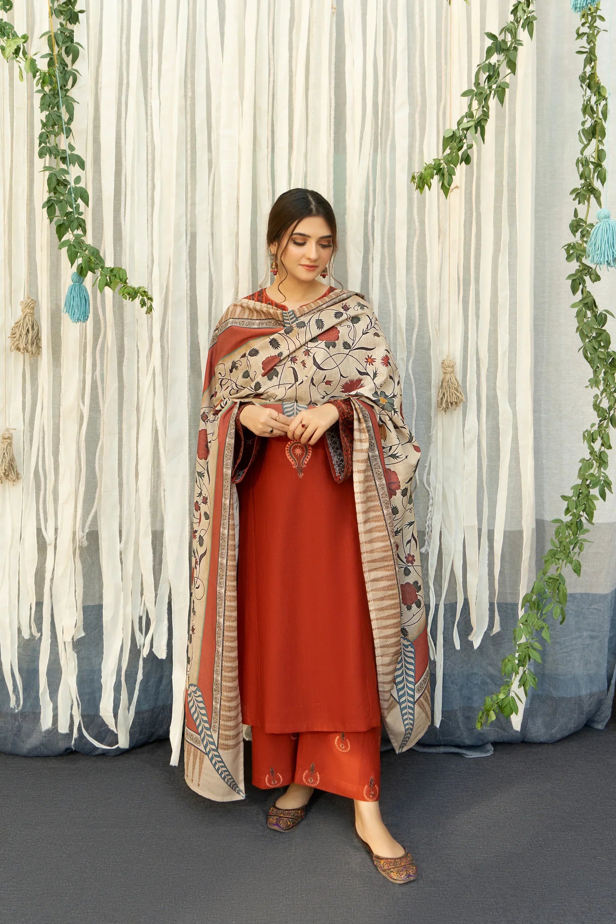 URGE 3PC Dhanak Embroidered With Digital Printed Shawl-651